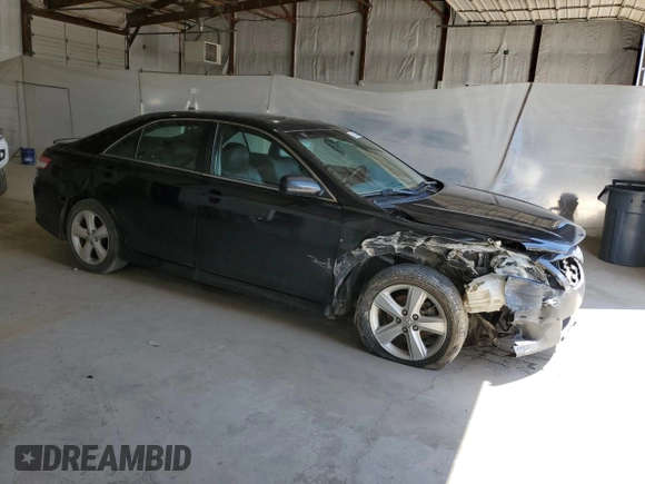 2010 Toyota Camry z VIN 4T1BF3EK7AU531690, wystawiony jako Copart lot #53103605 z przebiegiem 177 835 mil mil oraz Szkoda całkowita • Salvage title. Historia ofert i sprzedaży dostępna na DreamBid. Obrazek 4.