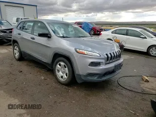 2015 Jeep Cherokee Sport z VIN 1C4PJLAB1FW711631, wystawiony jako Copart lot #58373145 z przebiegiem 123 683 mil mil oraz Szkoda całkowita • Salvage title. Historia ofert i sprzedaży dostępna na DreamBid. Obrazek 14.
