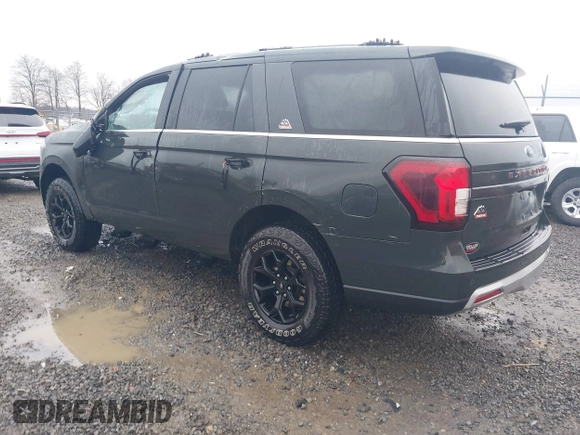 2022 Ford Expedition Timberline z VIN 1FMJU1RT5NEA40706, wystawiony jako IAAI lot #41850491 z przebiegiem 49 905 mil mil oraz . Historia ofert i sprzedaży dostępna na DreamBid. Obrazek 3.