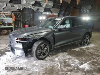 2024 Genesis GV70 Advanced z VIN 5NMMCET10RH003472, wystawiony jako Copart lot #87037454 z przebiegiem 5 806 mil mil oraz Szkoda całkowita • Salvage title. Historia ofert i sprzedaży dostępna na DreamBid. Obrazek 1.