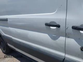 2015 Ford Transit Cargo с VIN 1FTYR2CG0FKA15544, выставлен на аукционе IAAI как лот 42522021 с пробегом 310 509 миль миль и . История ставок и продаж доступна на DreamBid. Изображение 17.