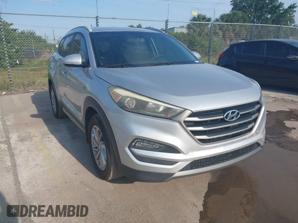 2016 Hyundai Tucson Limited with VIN KM8J33A25GU227907, listed as a IAAI auction lot 42211605 with 142,578 mi miles. Bid and sale history available at carsss.com. Image 1.