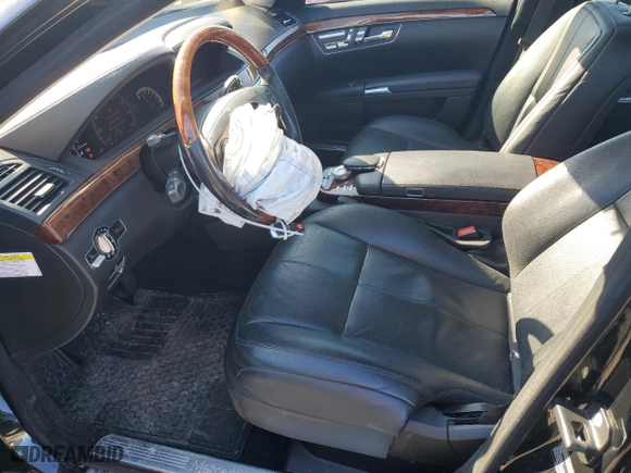 2009 Mercedes-Benz S-Class 5.5L V8 with VIN WDDNG86X69A271016, listed as a Copart auction lot 47071565 with 117,267 mi miles and Clean Title. Bid and sale history available at carsss.com. Image 7.