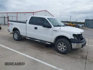 2014 Ford F-150 XL with VIN 1FTEX1EM3EKG43635, listed as a IAAI auction lot 41031761 with 203,224 mi miles and . Bid and sale history available at carsss.com. Image 1.