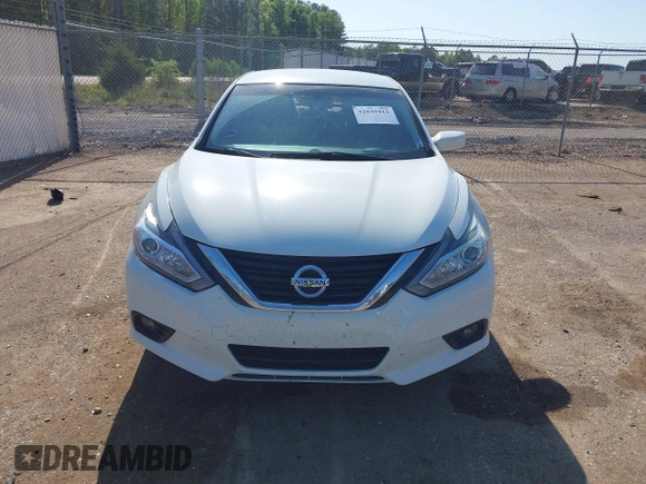 2018 Nissan Altima 2.5 S with VIN 1N4AL3AP1JC138029, listed as a IAAI auction lot 42039412 with 169,727 mi miles. Bid and sale history available at carsss.com. Image 13.