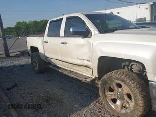2014 Chevrolet Silverado 1500 LTZ with VIN 3GCUKSEC7EG281632, listed as a IAAI auction lot 42064565 with 178,957 mi miles. Bid and sale history available at carsss.com. Image 6.