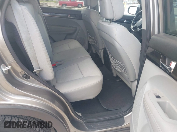2013 Kia Sorento LX with VIN 5XYKT3A62DG322174, listed as a IAAI auction lot 42647736 with 92,389 mi miles and . Bid and sale history available at DreamBid. Image 8.