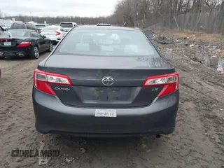 2012 Toyota Camry L with VIN 4T4BF1FK7CR171347, listed as a IAAI auction lot 41829249 with 221,350 mi miles. Bid and sale history available at carsss.com. Image 16.