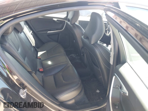 2017 Volvo S60 Dynamic with VIN YV140MTL8H2432506, listed as a IAAI auction lot 41699488 with 119,907 mi miles. Bid and sale history available at carsss.com. Image 8.
