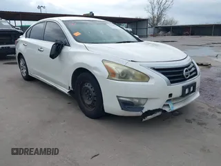 2014 Nissan Altima S with VIN 1N4AL3AP9EN260017, listed as a IAAI auction lot 41909306 with 288,257 mi miles and . Bid and sale history available at DreamBid. Image 18.
