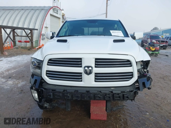 2017 Ram 1500 Night z VIN 1C6RR7MT3HS634288, wystawiony jako IAAI lot #40993931 z przebiegiem 138 341 mil mil oraz . Historia ofert i sprzedaży dostępna na DreamBid. Obrazek 13.