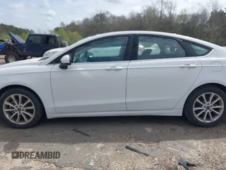 2017 Ford Fusion SE with VIN 3FA6P0H70HR375377, listed as a IAAI auction lot 41807636 with 72,730 mi miles and . Bid and sale history available at carsss.com. Image 14.