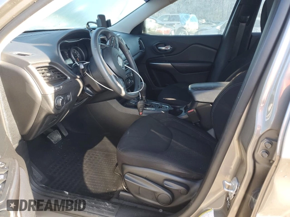 2021 Jeep Cherokee Latitude with VIN 1C4PJLCB0MD134368, listed as a Copart auction lot 86053164 with 64,513 mi miles and Salvage Title. Bid and sale history available at carsss.com. Image 7.