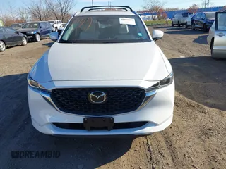 2024 Mazda CX-5 2.5 S Preferred Package with VIN JM3KFBCL5R0516853, listed as a IAAI auction lot 40859077 with 397 mi miles. Bid and sale history available at carsss.com. Image 13.