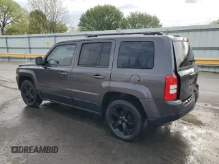 2015 Jeep Patriot Altitude Edition with VIN 1C4NJPBA2FD210652, listed as a Copart auction lot 53297605 with 142,759 mi miles and Salvage Title. Bid and sale history available at carsss.com. Image 2.