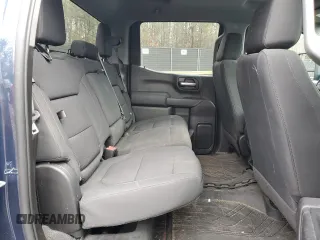 2019 Chevrolet Silverado 1500 Custom with VIN 3GCUYBEF8KG700236, listed as a Copart auction lot 81114414 with 40,668 mi miles and Salvage Title. Bid and sale history available at DreamBid. Image 10.