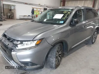 2020 Mitsubishi Outlander ES с VIN JA4AZ3A35LZ021571, выставлен на аукционе IAAI как лот 42523117 с пробегом 93 856 миль миль и . История ставок и продаж доступна на DreamBid. Изображение 18.