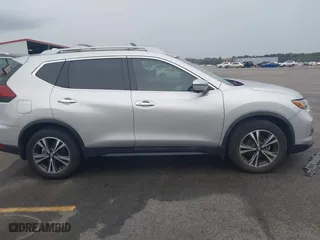 2019 Nissan Rogue SL with VIN 5N1AT2MT5KC844396, listed as a IAAI auction lot 40858867 with 28,469 mi miles. Bid and sale history available at carsss.com. Image 13.