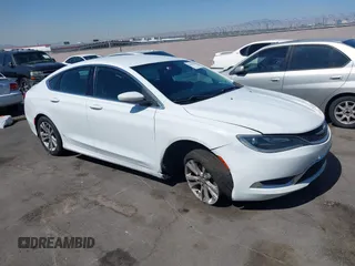 2015 Chrysler 200 Limited z VIN 1C3CCCAB8FN574366, wystawiony jako IAAI lot #42479251 z przebiegiem 185 285 mil mil oraz . Historia ofert i sprzedaży dostępna na DreamBid. Obrazek 1.