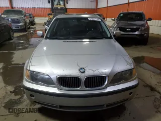 2004 BMW 3 Series 330xi with VIN WBAEW53474PN32727, listed as a Copart auction lot 81827714 with 174,810 mi miles and Clean Title. Bid and sale history available at carsss.com. Image 5.