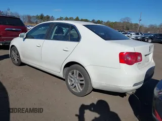 2007 Volkswagen Jetta 2.5L с VIN 3VWDG71K57M157811, выставлен на аукционе IAAI как лот 41693030 с пробегом 93 444 миль миль и . История ставок и продаж доступна на DreamBid. Изображение 3.