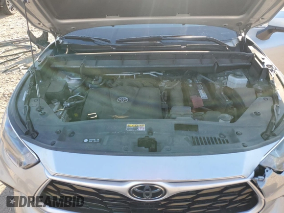 2022 Toyota Highlander L z VIN 5TDCZRBH2NS234381, wystawiony jako Copart lot #48407625 z przebiegiem 45 260 mil mil oraz Szkoda całkowita • Salvage title. Historia ofert i sprzedaży dostępna na DreamBid. Obrazek 12.