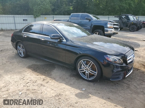 2019 Mercedes-Benz E 300 с VIN WDDZF4JB1KA621747, выставлен на аукционе Copart как лот 59217015 с пробегом 76 926 миль миль и Списание • Salvage title. История ставок и продаж доступна на DreamBid. Изображение 4.