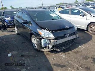 2011 Toyota Prius I z VIN JTDKN3DU7B1433806, wystawiony jako IAAI lot #42145016 z przebiegiem 185 755 mil mil oraz . Historia ofert i sprzedaży dostępna na DreamBid. Obrazek 1.