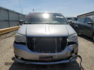 2013 Dodge Grand Caravan Crew with VIN 2C4RDGDG4DR726502, listed as a Copart auction lot 53258075 with 132,903 mi miles and Salvage Title. Bid and sale history available at DreamBid. Image 5.