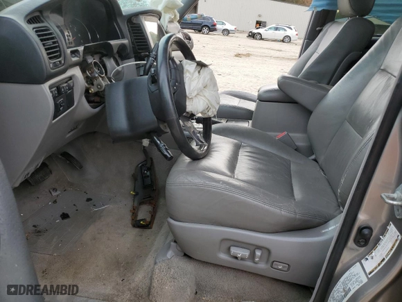 2005 Toyota Land Cruiser with VIN JTEHT05J352071860, listed as a Copart auction lot 78810494 with 219,605 mi miles and Salvage Title. Bid and sale history available at carsss.com. Image 7.