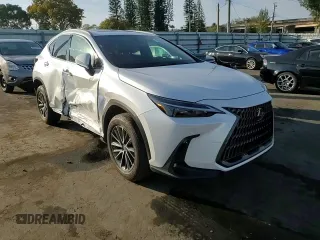 2022 Lexus NX with VIN 2T2GGCEZ5NC002810, listed as a Copart auction lot 43250215 with 11,717 mi miles and Salvage Title. Bid and sale history available at carsss.com. Image 11.