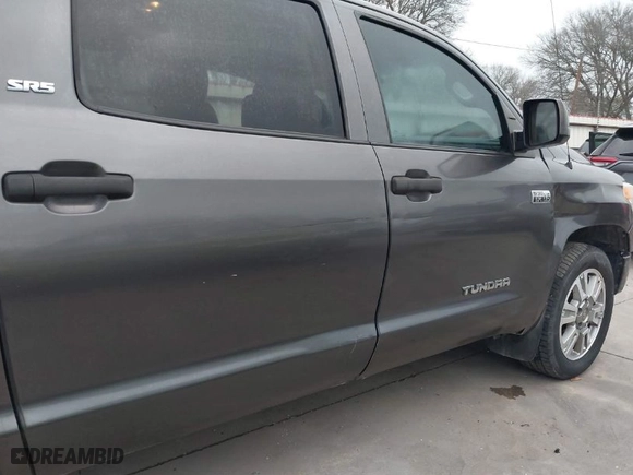 2016 Toyota Tundra 2WD Truck SR5 with VIN 5TFEW5F16GX200433, listed as a IAAI auction lot 41734078 with 183,233 mi miles. Bid and sale history available at carsss.com. Image 18.
