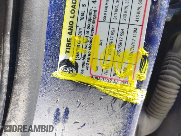 2013 Ford Escape SE with VIN 1FMCU0GX1DUD17686, listed as a IAAI auction lot 42033393 with Not provided miles and . Bid and sale history available at DreamBid. Image 6.