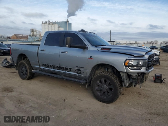 2022 Ram 2500 Big Horn with VIN 3C6UR5DLXNG112162, listed as a Copart auction lot 82918884 with 73,086 mi miles and Salvage Title. Bid and sale history available at carsss.com. Image 4.