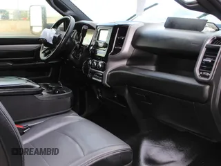 2022 Ram 5500 Tradesman с VIN 3C7WRNDL4NG103171, выставлен на аукционе Copart как лот 64131145 с пробегом 68 557 миль миль и Списание • Salvage title. История ставок и продаж доступна на DreamBid. Изображение 5.