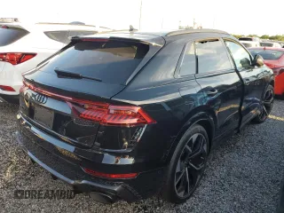 2024 Audi RS Q8 z VIN WU1ARBF17RD005470, wystawiony jako Copart lot #74325144 z przebiegiem Nie podano mil oraz Szkoda całkowita • Salvage title. Historia ofert i sprzedaży dostępna na DreamBid. Obrazek 3.