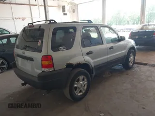 2003 Ford Escape XLT Popular 2 with VIN 1FMYU93153KE17196, listed as a IAAI auction lot 42627143 with 232,629 mi miles and . Bid and sale history available at DreamBid. Image 4.