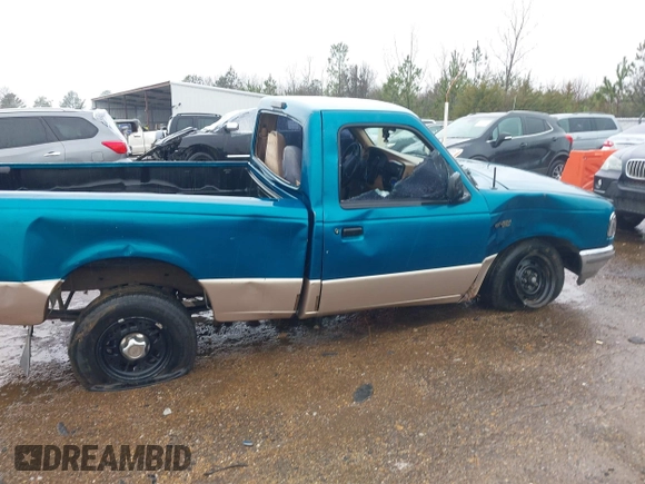 1995 Ford Ranger Splash with VIN 1FTCR10A0SUA22707, listed as a IAAI auction lot 41525471 with 179,976 mi miles. Bid and sale history available at carsss.com. Image 6.