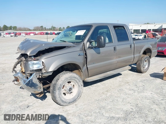 2002 Ford Super Duty F-250 XL with VIN 1FTNW21F02EA71756, listed as a IAAI auction lot 41770330 with 350,072 mi miles. Bid and sale history available at carsss.com. Image 2.