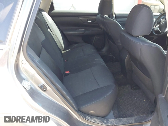 2018 Nissan Altima SR with VIN 1N4AL3AP6JC118424, listed as a IAAI auction lot 41697348 with 112,910 mi miles and . Bid and sale history available at carsss.com. Image 8.