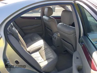 2003 Lexus ES with VIN JTHBF30G836006554, listed as a IAAI auction lot 42098937 with 176,516 mi miles. Bid and sale history available at carsss.com. Image 8.