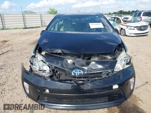 2015 Toyota Prius Four with VIN JTDKN3DU7F0457437, listed as a IAAI auction lot 41936602 with Not Provided miles. Bid and sale history available at carsss.com. Image 12.