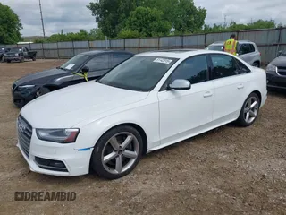 2013 Audi S4 Premium Plus z VIN WAUBGAFL0DA208436, wystawiony jako IAAI lot #42381847 z przebiegiem 133 090 mil mil oraz . Historia ofert i sprzedaży dostępna na DreamBid. Obrazek 2.