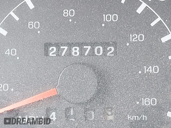 1999 Ford F-250 XL с VIN 1FTNX21F7XEB30659, выставлен на аукционе IAAI как лот 41776258 с пробегом 278 702 миль миль и . История ставок и продаж доступна на DreamBid. Изображение 16.