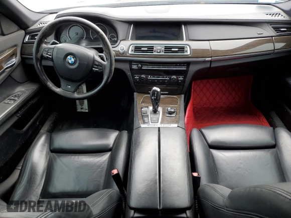 2013 BMW 7 Series 750Li xDrive с VIN WBAYF8C58DD141496, выставлен на аукционе Copart как лот 49923365 с пробегом 141 620 миль миль и Чистый • Clean title. История ставок и продаж доступна на DreamBid. Изображение 8.