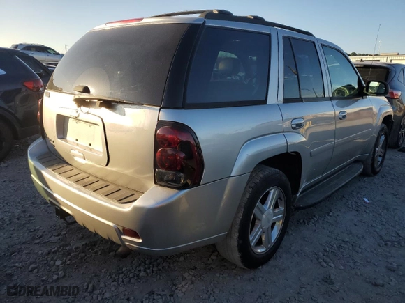 2008 Chevrolet TrailBlazer LT w/1LT with VIN 1GNDS13S882226292, listed as a Copart auction lot 85803564 with 163,004 mi miles and Salvage Title. Bid and sale history available at carsss.com. Image 3.