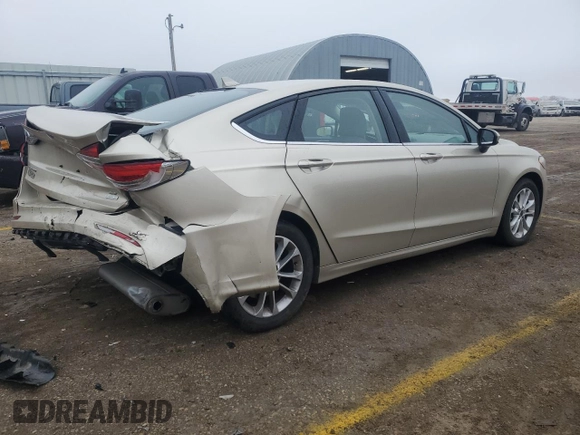 2019 Ford Fusion SE with VIN 3FA6P0HD3KR172335, listed as a Copart auction lot 86637504 with 22,860 mi miles and Salvage Title. Bid and sale history available at carsss.com. Image 3.