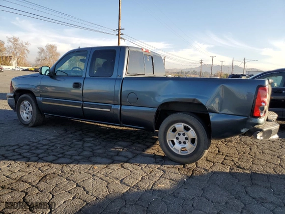 2006 Chevrolet Silverado 1500 LT1 with VIN 1GCEC19V86Z145583, listed as a Copart auction lot 86833584 with 250,527 mi miles and Salvage Title. Bid and sale history available at carsss.com. Image 2.