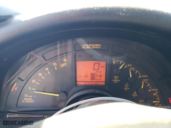 1992 Chevrolet Corvette with VIN 1G1YY23P7N5102219, listed as a Copart auction lot 88132865 with 123,338 mi miles and Salvage Title. Bid and sale history available at carsss.com. Image 9.