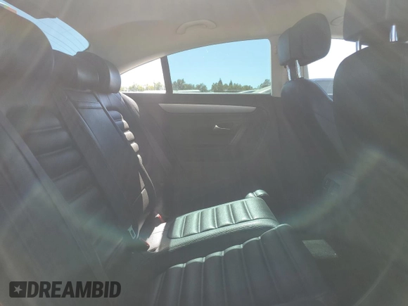 2013 Volkswagen CC R-Line with VIN WVWBP7AN0DE553831, listed as a Copart auction lot 61788784 with 134,430 mi miles and Salvage Title. Bid and sale history available at carsss.com. Image 10.